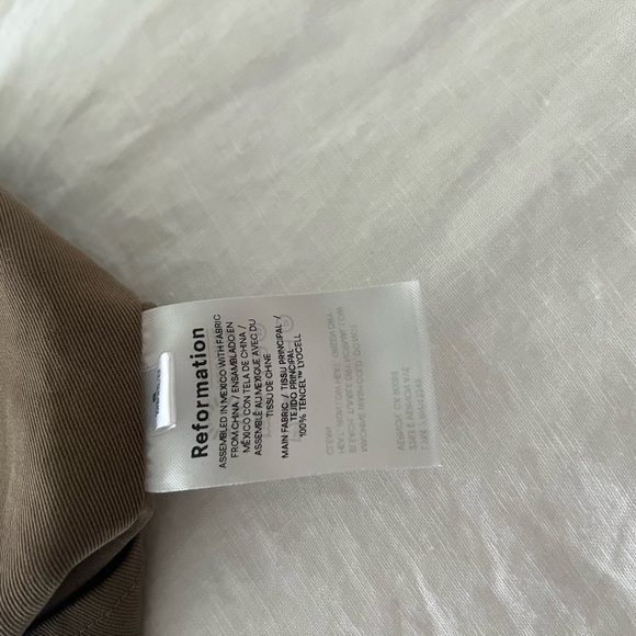 Reformation Devin Twill in Tan (US 6) - Picture 5 of 5